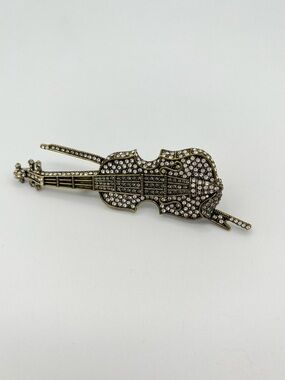 Heidi Daus Signed Crystal Violin Musical Instrument Brooch Pin